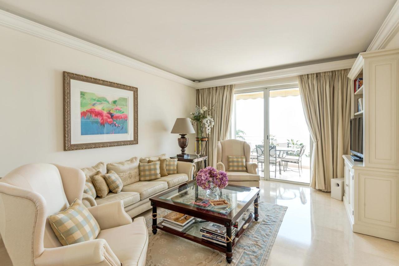 Buckingham & Lloyds - Cannes Exteriör bild